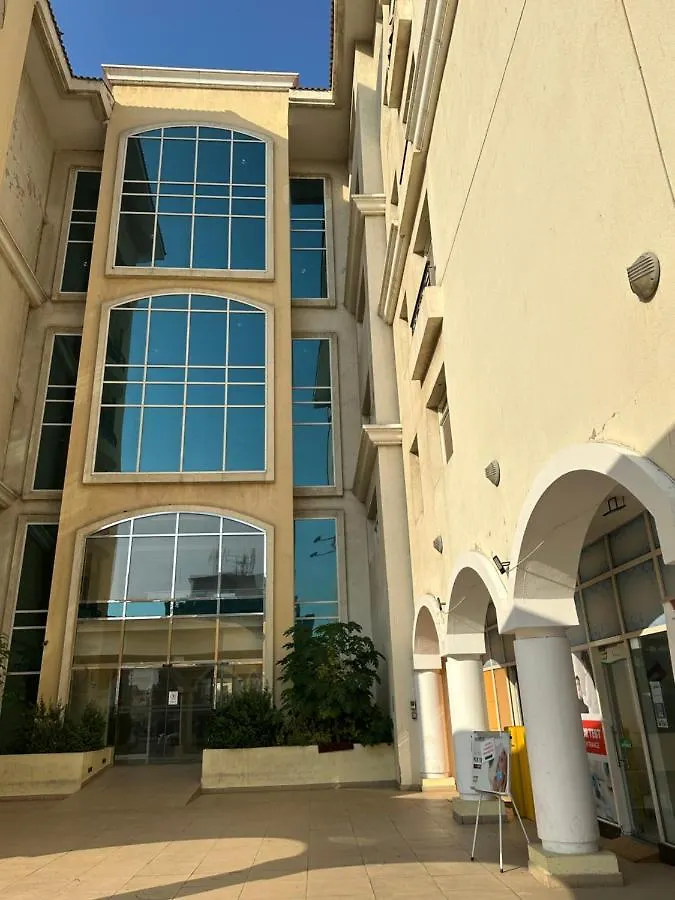 Partition Near Metro G-19 P02 Apartment Dubai 0*,