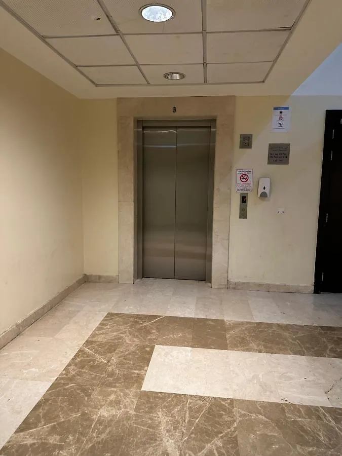 Partition Near Metro G-19 P02 Apartment Dubai 0*,
