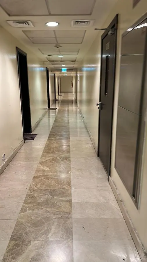 Appartamento Partition Near Metro G-19 P02 Dubai