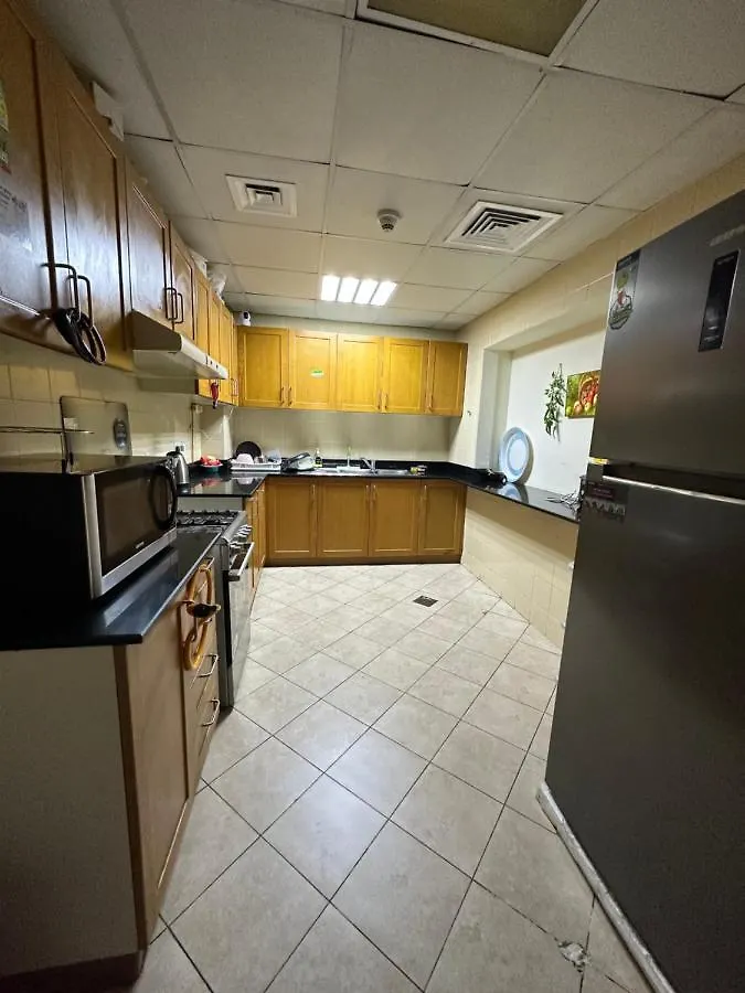 Appartamento Partition Near Metro G-19 P02 Dubai Emirati Arabi Uniti